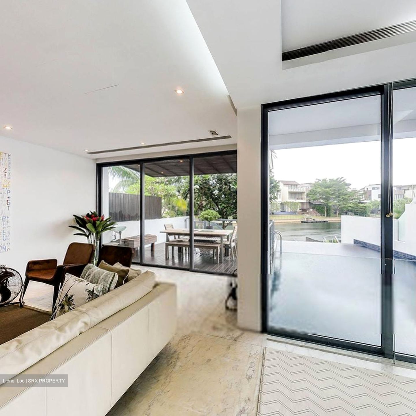 Harbourfront Avenue (D4), Terrace #448924361